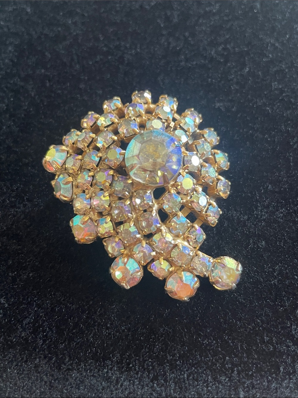 GORGEOUS Vintage Aurora Borealis Rhinestone Brooch / Pin